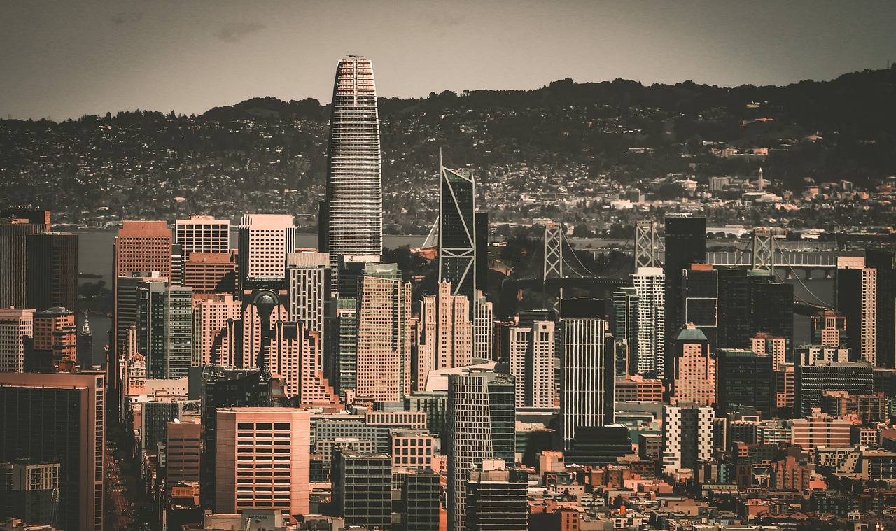 细看两人 细看两人